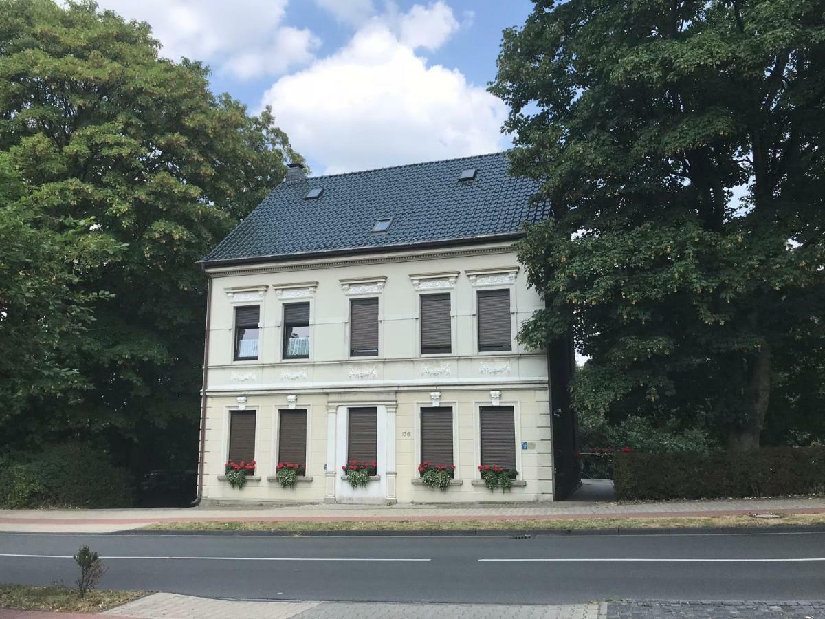 Ferienwohnung Wieneke Velbert Exterior photo